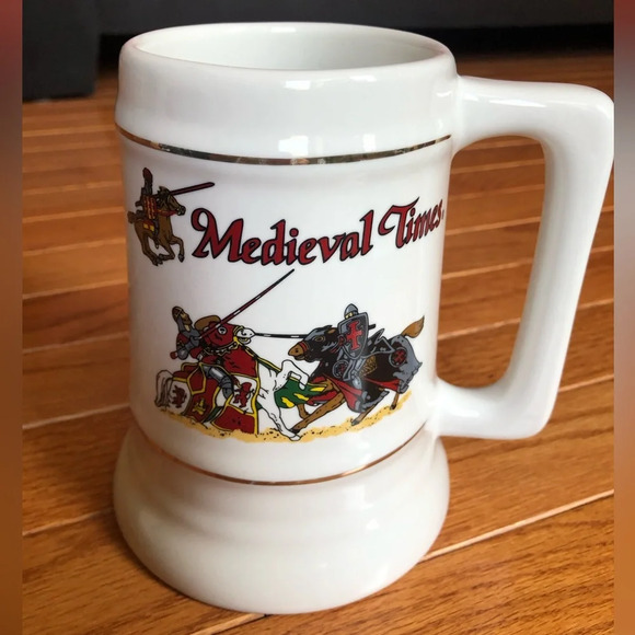 Vintage Medieval Times Stein Mug Jousting Knights - Picture 1 of 6